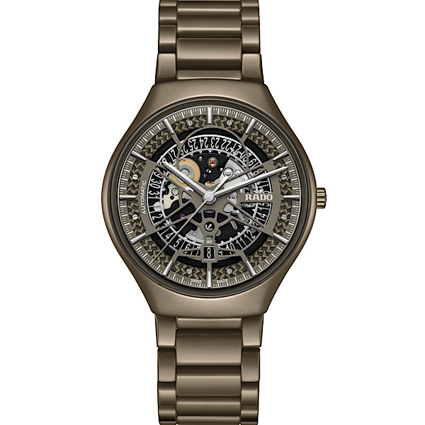 ムーブメント: 64時間パワーリザーブ<br />
ケース径: 40ｍｍ<br />
ケース素材: ハイテクセラミック<br />
防水: 100m<br />
ベルト: ハイテクセラミック<br />
<br />
金額税込: 341,000円<br />
