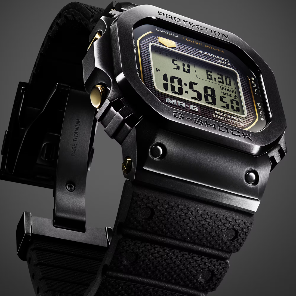 初代G-SHOCKを継承する「MR-G B5000series」