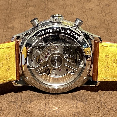 BREITLING　ブライトリング　ナビタイマーB01 クロノグラフ41 ジャパン・エディション　AB0139211A1A1