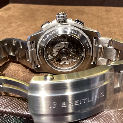 BREITLING　ブライトリング　アベンジャー B01 クロノグラフ 44　AB0147101L1A1