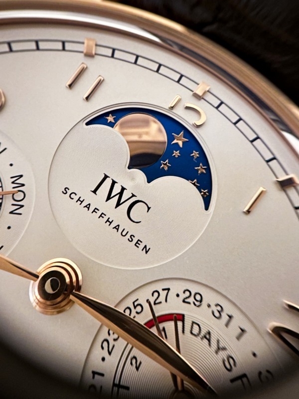 IWC ポルトギーゼ・パーペチュアル・カレンダー IW503302