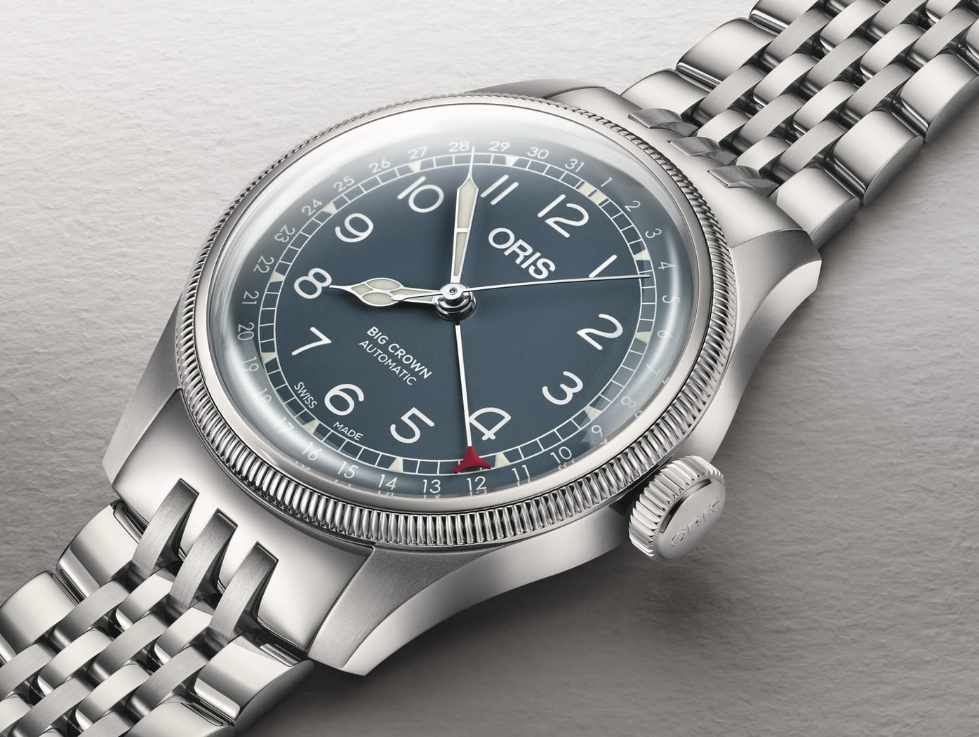 ビッグクラウン  ポインターデイト 40mm  ブルー  01 754 7785 4065-07 8 20 02