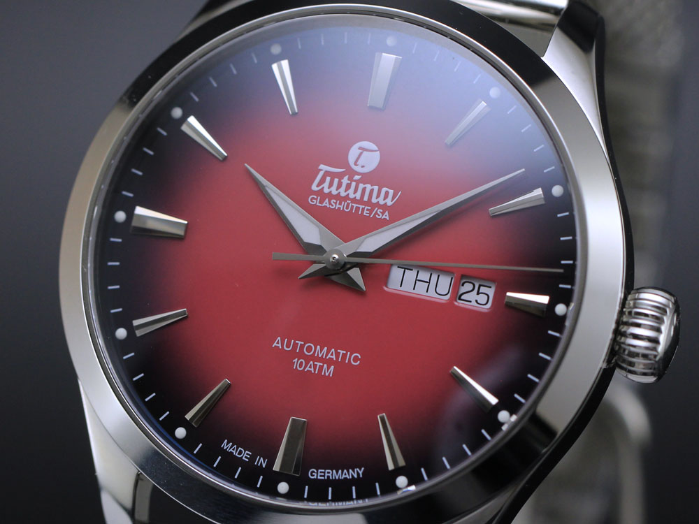 チュチマ  フリーガー デイト 41mm スモークレッド メッシュブレス 6105-26