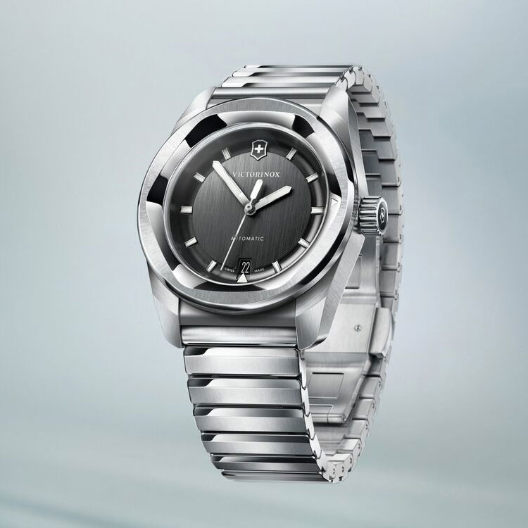 ビクトリノックス コンセプトワン オート 39mm ブラック 242059