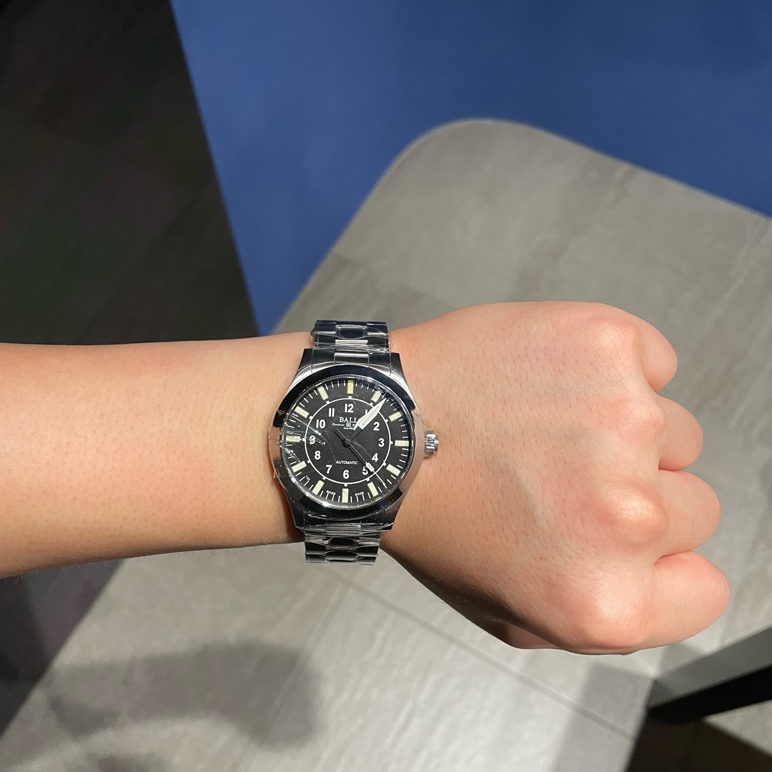 ボールウォッチ　時計　 腕時計　自動巻き　お洒落　かっこいい　マイクロガスライト　防水100M　ねじ込み式リューズ　サファイアガラス　ステンレススチール　黒文字盤