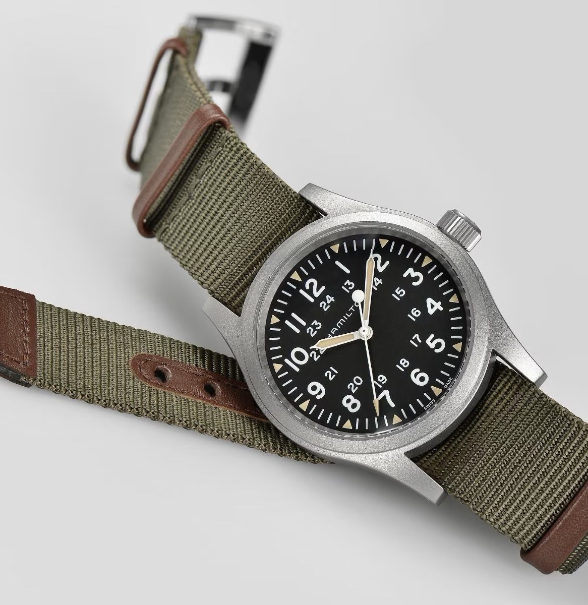 カーキ フィールド Mechanical 38mm