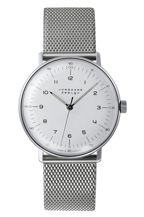 ユンハンス（JUNGHANS）「マックス・ビル（max bill）」は、時をシンプルに美しく表現したドイツデザインの傑作。誕生日や就職、結婚記念日など、人生の節目に贈る特別な腕時計として人気の高いコレクションです。控えめながら深い存在感を放つデザインは、長く愛用できる一生もの。東京でユンハンスのプレゼントを選ぶなら阪急メンズ東京へ。都内最大級の展示数を誇り、贈り物にふさわしいマックス・ビルを実際に手に取ってご覧いただけます。  ユンハンス（JUNGHANS）「マックス・ビル（max bill）」は、ドイツ・バウハウスの哲学を継承した機能美とミニマルデザインの腕時計コレクション。無駄のないフォルムと高い視認性で、時代を超えて愛される名作。東京でユンハンスのマックス・ビルを購入するなら阪急メンズ東京がおすすめ。都内最大級の展示数を誇り、手巻き・自動巻き・クロノスコープなど幅広いラインナップをご覧いただけます。