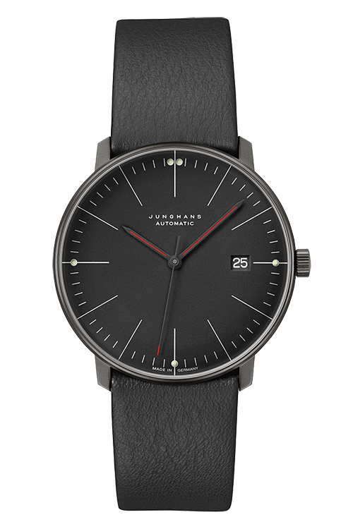 時代を超えて愛されるドイツ時計、JUNGHANS（ユンハンス）。シンプルで上品なデザインは、結納返しや誕生日、クリスマスプレゼントなど、大切な方への贈り物にも最適です。控えめながらも確かな個性を放つ佇まいは、贈る人のセンスと想いを静かに伝えてくれます。マックス・ビルやフォーム、マイスターなど人気シリーズはいずれも高品質なドイツ製。誠実で実用的、そして美しい一本を贈るなら、東京・阪急メンズ東京 FORTUNE TIMEで。正規販売店ならではの信頼と豊富なラインナップで、記念日にふさわしい一本が見つかります。