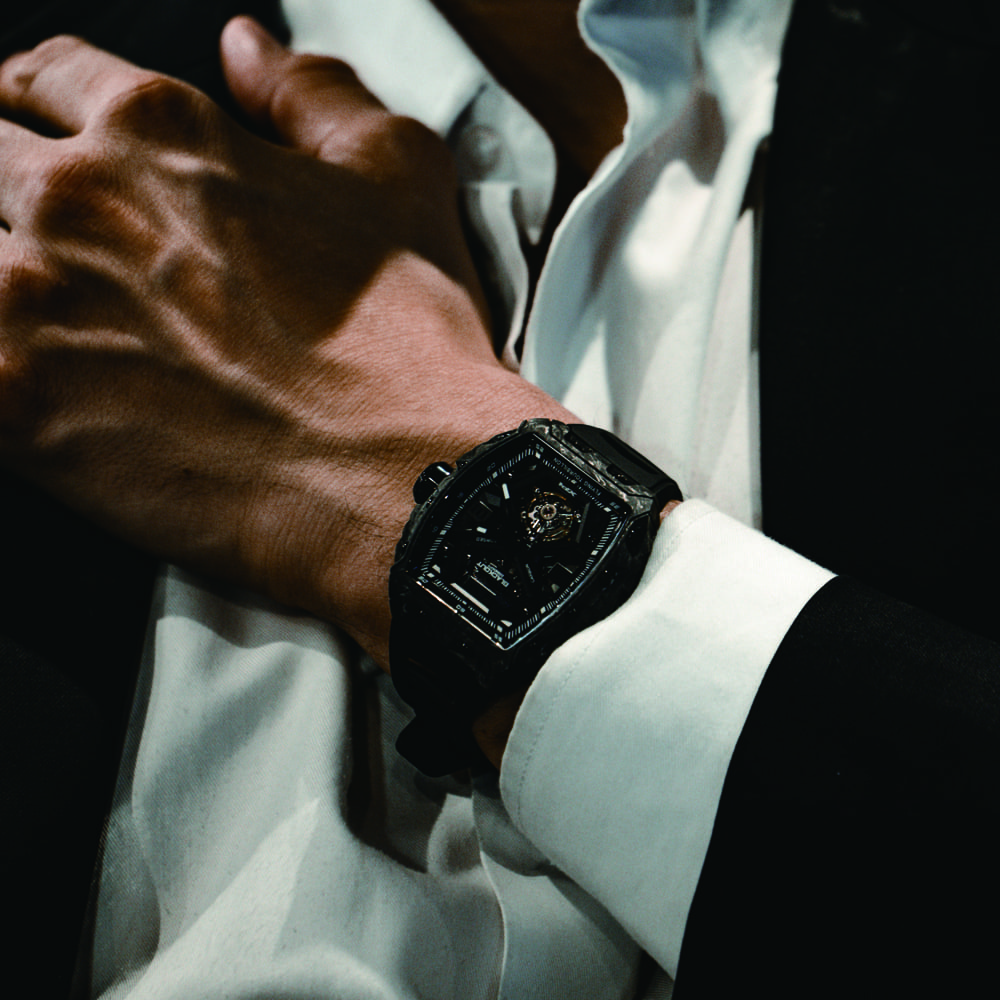 XP1 Tourbillon LT Black / BOXP1TBLTCBK「今注目の高級ファッションウォッチ、BLACKOUT WATCHES XP1｜日本初上陸でトレンド最前線へ」