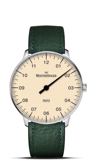 マイスタージンガー（MeisterSinger）の腕時計は、“一本針”がゆっくりと時を刻むことで「今を大切にする」想いを象徴するタイムピース。誕生日プレゼントやクリスマスギフト、結納返し、記念日の贈り物としても最適です。ドイツの職人精神とスイスの高精度ムーブメントが融合したその美しさは、贈られた瞬間から長く寄り添う特別な存在になります。東京・阪急メンズ東京では、正規取扱店として豊富なラインナップを実際に手に取ってご覧いただけます。大切な人への特別なギフトにふさわしい一本です。