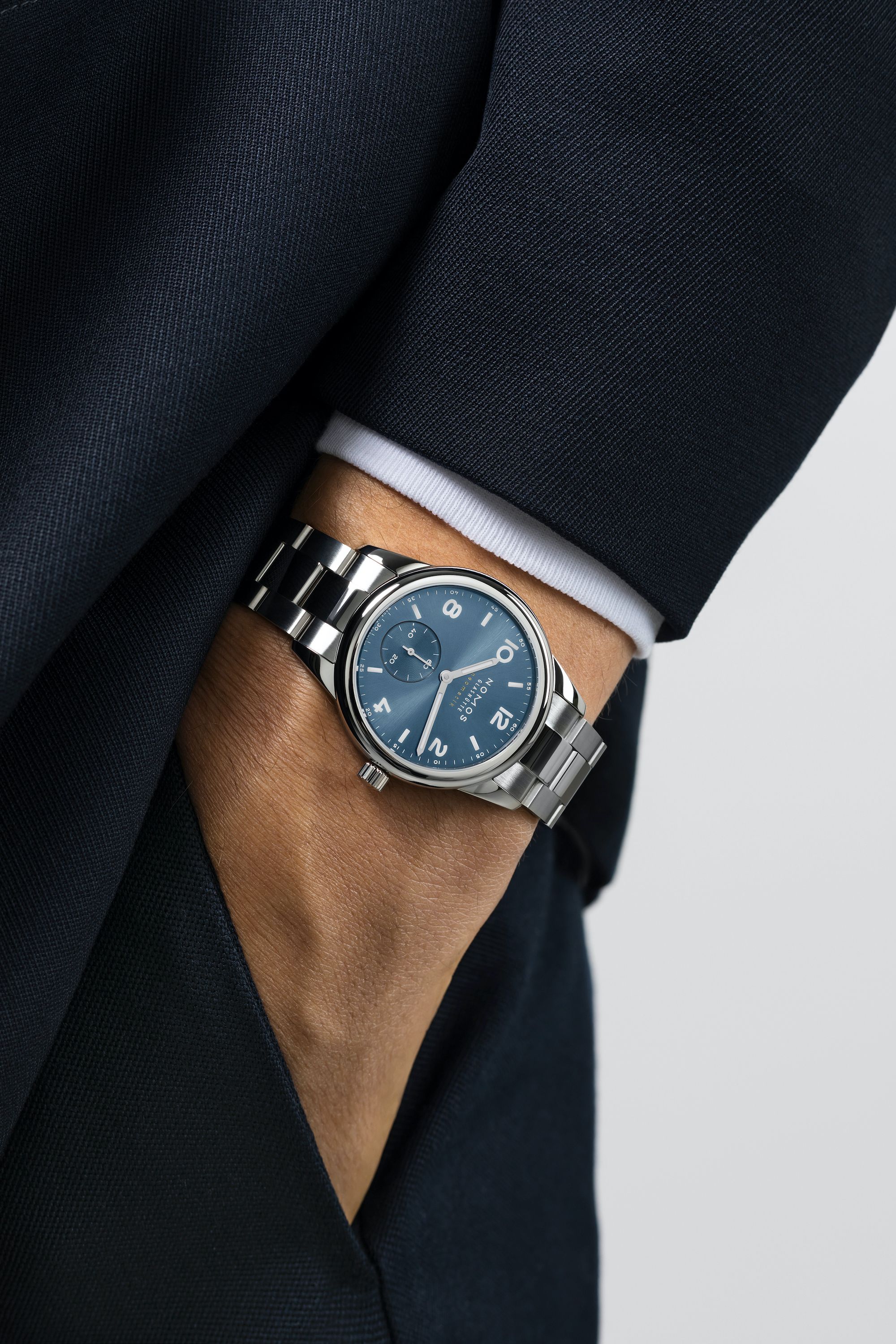 NOMOS クラブ・スポーツ ネオマティック ポーラー 着用画像 NOMOSGLASHÜTTE＋FORTUNE TIME 表参道ヒルズ店