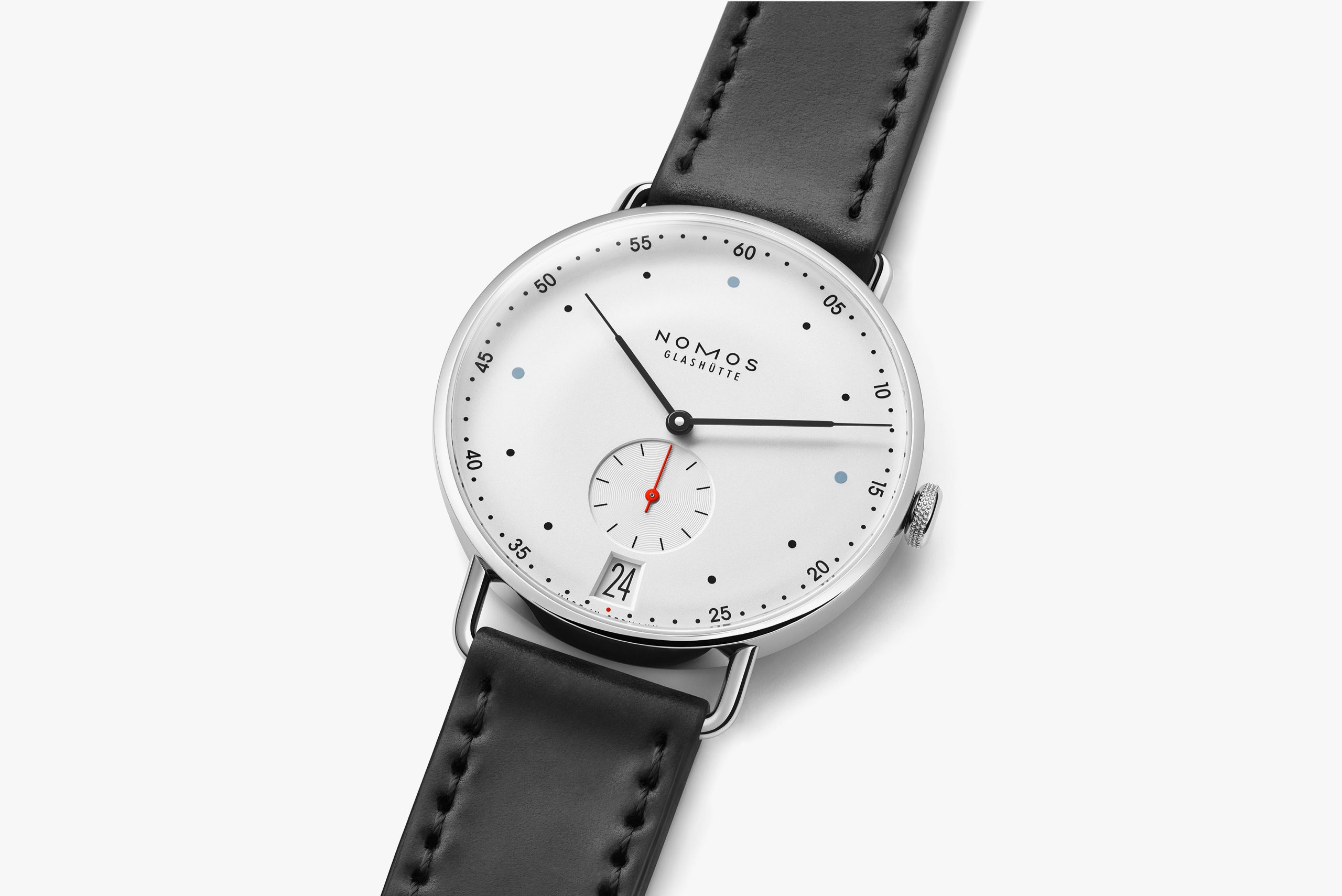 NOMOS メトロ 38 デイト 全体画像 NOMOSGLASHÜTTE＋FORTUNE TIME 表参道ヒルズ店