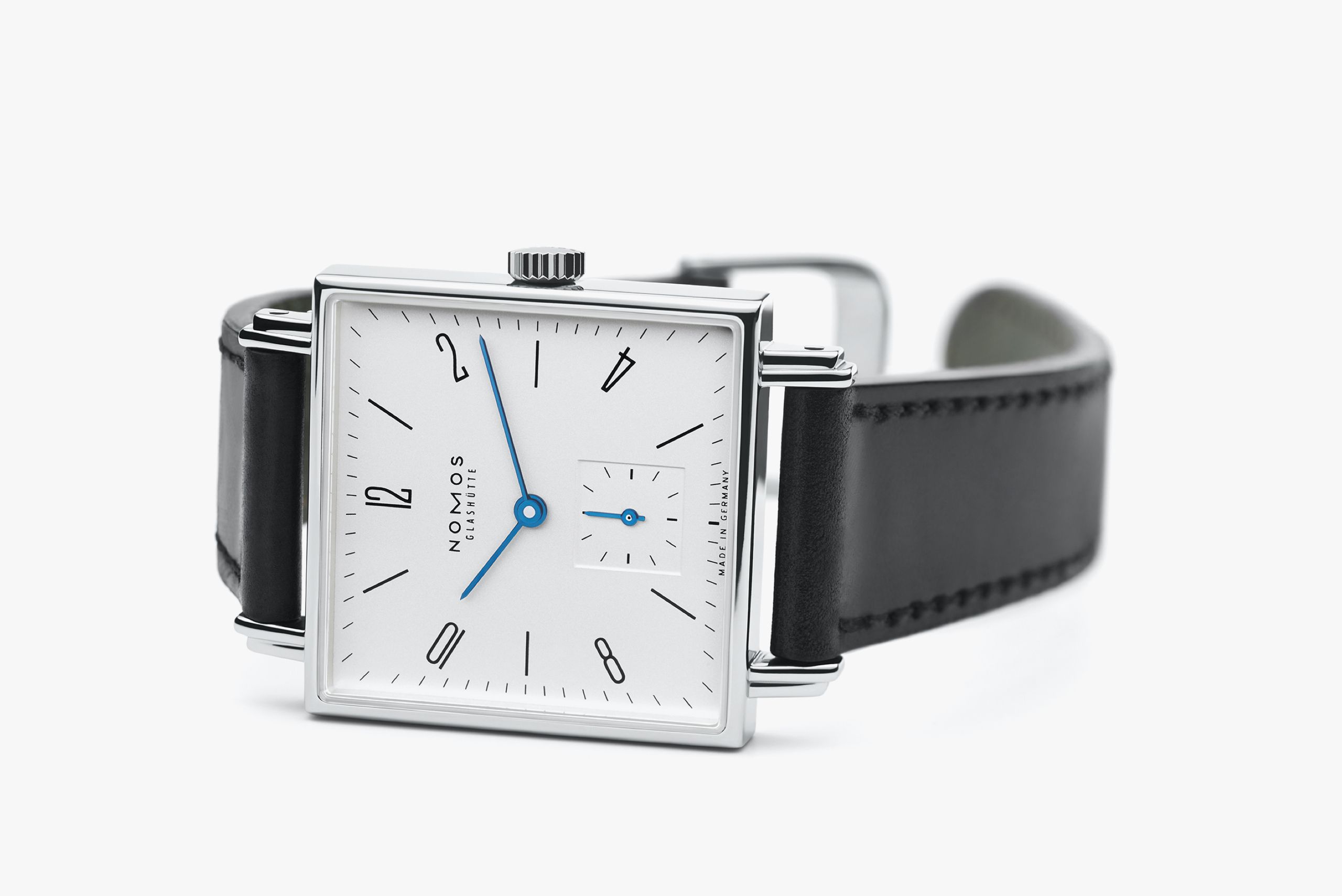 NOMOS テトラ 全体画像 NOMOSGLASHÜTTE＋FORTUNE TIME 表参道ヒルズ店