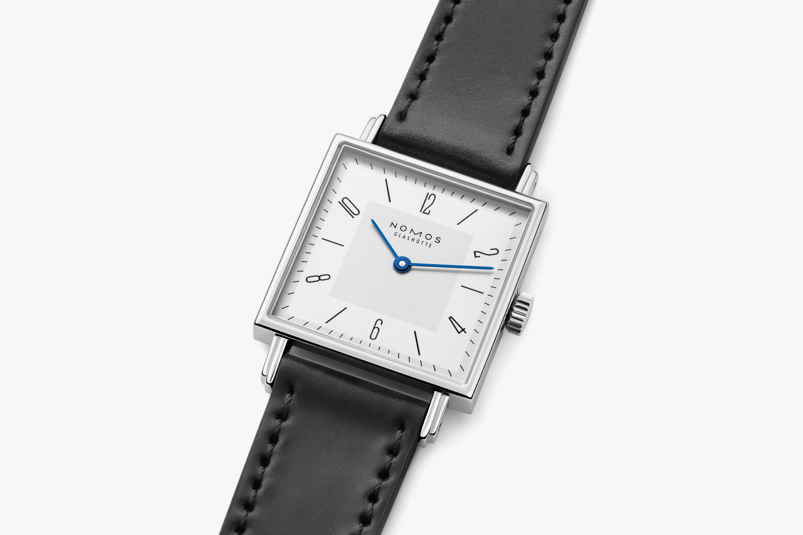 NOMOS テトラ 27 デュオ 全体画像 NOMOSGLASHÜTTE＋FORTUNE TIME 表参道ヒルズ店