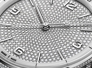 AUDEMARS PIGUET(オーデマ ピゲ) 2022新作 繊細でフェミニンな感性を輝かせるダイヤモンドのきらめき。オーデマ ピゲ「CODE 11.59 バイ オーデマ ピゲ オートマティック ダイヤモンド」