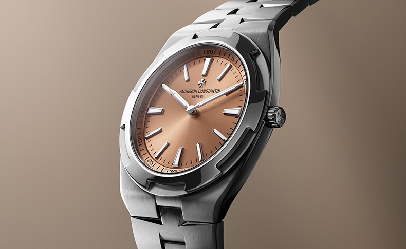 VACHERON CONSTANTIN(ヴァシュロン・コンスタンタン) 2026新作 技術革新により性能が向上した新しい超薄型自社製キャリバー2550。ヴァシュロン・コンスタンタン「オーヴァーシーズ・エクストラフラット・オートマティック」