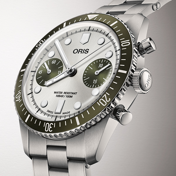 ORIS(オリス) 2025新作 ヴィンテージは、ここまで軽やかに進化する。オリス「ダイバーズ65 クロノグラフ」に新モデルが登場