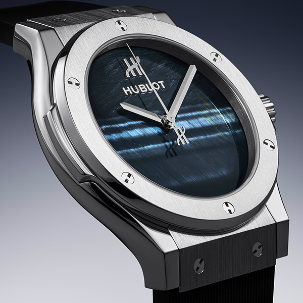 HUBLOT(ウブロ) 2026新作 天然石が生み出す、唯一無二の表情。ウブロ「クラシック・フュージョン ホークスアイ チタニウム」「クラシック・フュージョン グリーンアベンチュリン チタニウム」