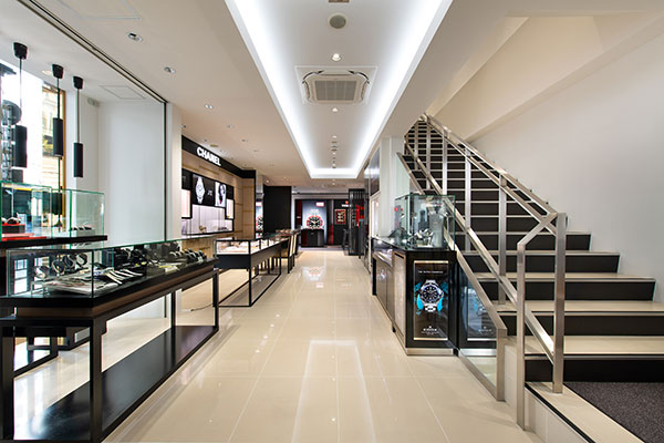 TUDOR(チューダー) 南九州エリア初となる「チューダー」正規取扱店。2023年12月1日「oomiya 鹿児島店」リニューアルオープン！