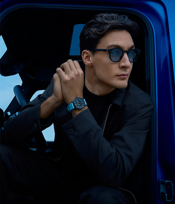 IWC(アイ・ダブリュー・シー シャフハウゼン) 2026新作 IWCがジョージ・ラッセルとタッグを組み、ドライバーのシグネチャーである “ブルー”を基調とした限定モデル「パイロット・ウォッチ・クロノグラフ 41 “ジョージ・ラッセル”」「パイロット・ウォッチ・オートマティック 41 “ジョージ・ラッセル”」を発表