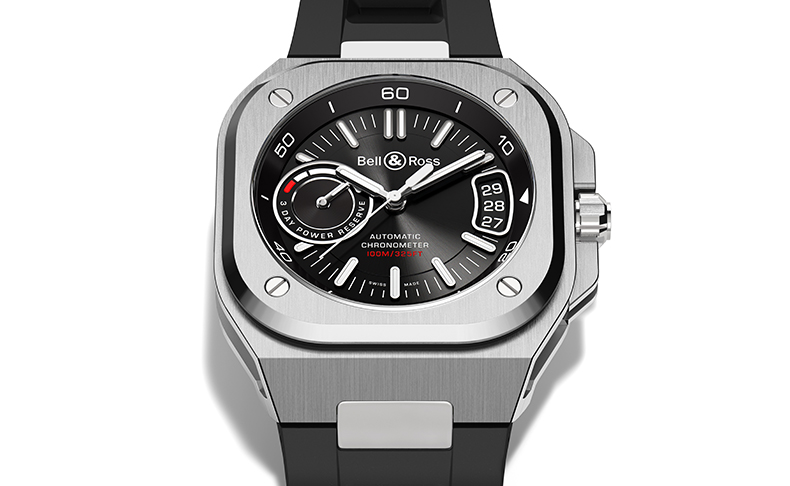 2022新作 スポーティーさとシリアスな魅力を併せ持つ洗練された新デザイン。ベル＆ロス「BR-X5」