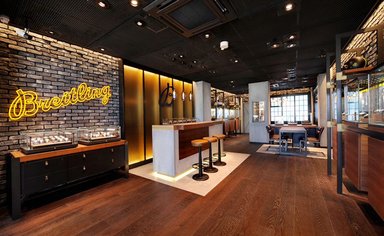 国内4店舗目となるブライトリング ブティック 高松がオープン