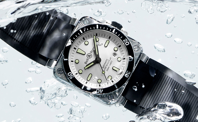 2022新作 ベル＆ロス「BR 03-92 ダイバー ホワイト」