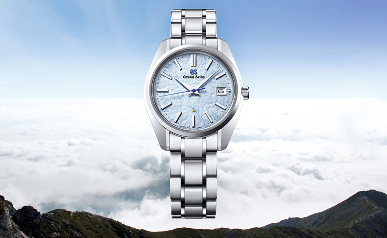 2022新作 壮大な「信州の雲海」を表した特別なモデル。グランドセイコー「44GS 55周年記念限定 クオーツ特別精度モデル」