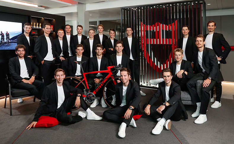 チューダー プロサイクリングチームが次のレベルに到達