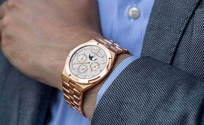 SIHH 2019新作 超薄型ケースに美を極める複雑機構を収めたモデルに2つの新作「オーヴァーシーズ・エクストラフラット・パーペチュアルカレンダー」