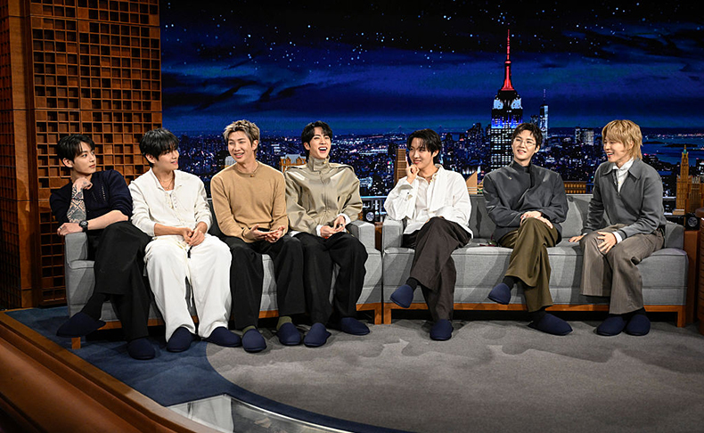 BTS ジョングク、ジミー・ファロンの「ザ・トゥナイト・ショー」でウブロを着用