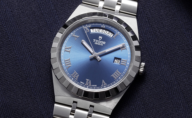 2020新作 洗練を極めるスポーツシック。インテグレイテッドブレスレットとノッチドベゼルを備えた「チューダー ロイヤル」