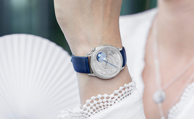 2020新作 ダイヤモンドで目映く装飾されたヴァシュロン・コンスタンタンの新たなミューズ「エジェリー・ムーンフェイズ・ダイヤモンドパヴェ」