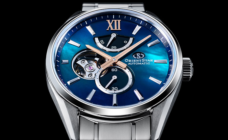 「M34 F7 セミスケルトン」が魅せる オリエントスター新章に相応しい、力強く神秘的な表情