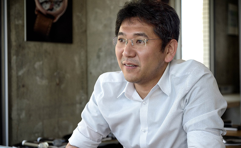 スイス在住の日本人時計師 関口陽介さんの自作時計がついに完成