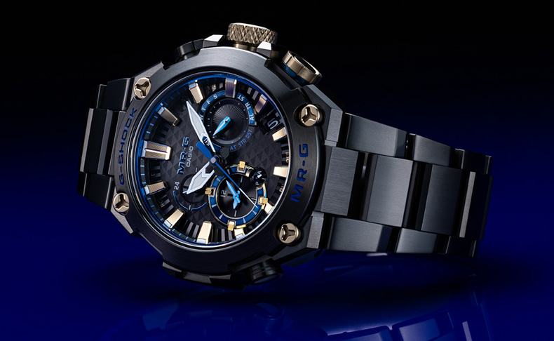 ブルーというトレンドを楽しむ 最高峰のG-SHOCK