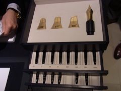 MONTBLANC(モンブラン)
