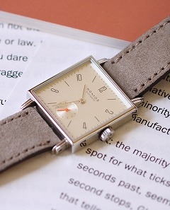 NOMOS Glashütte(ノモス グラスヒュッテ)
