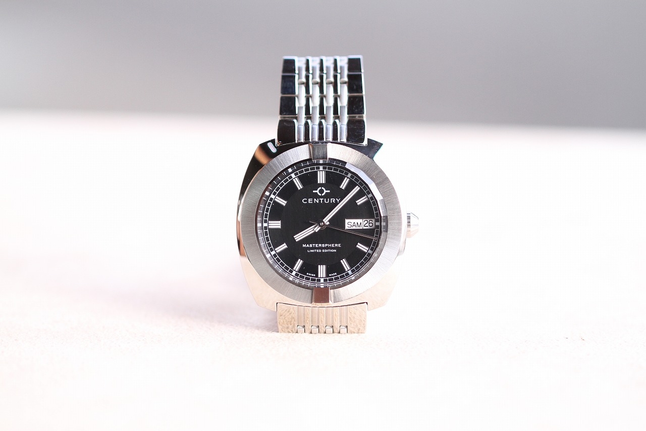 (センチュリー)
