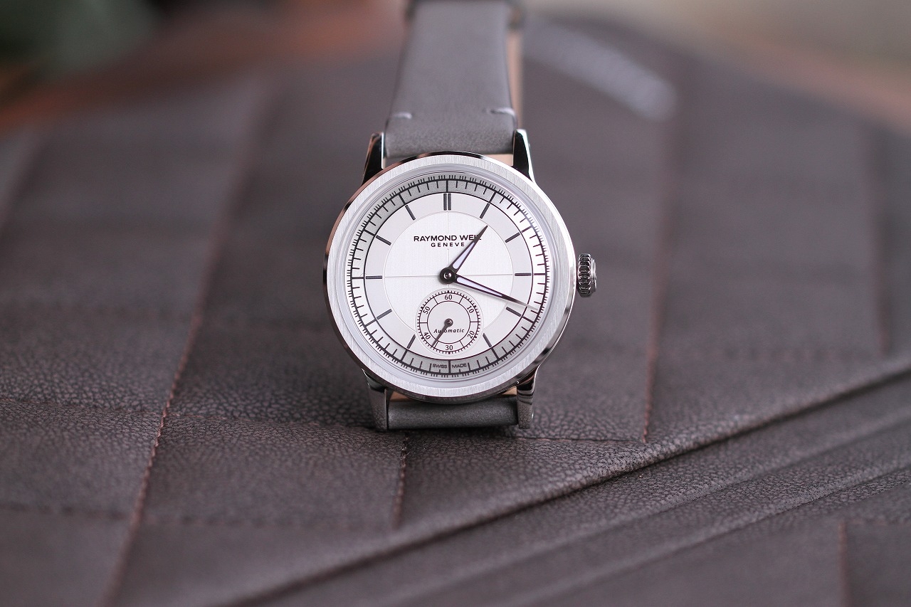 (レイモンド・ウェイル)
