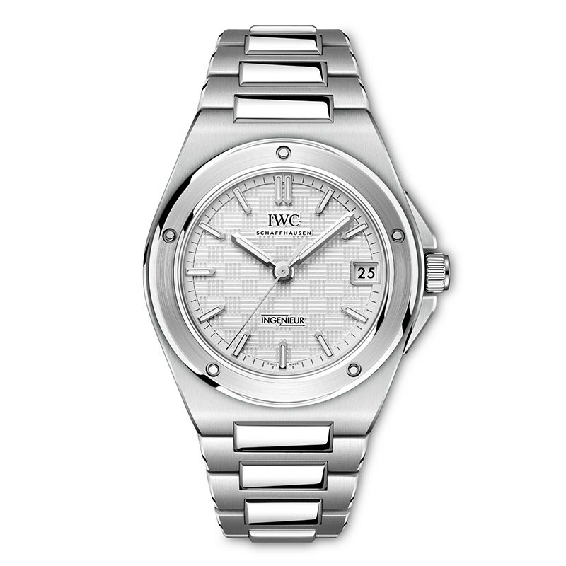 IWC(アイ・ダブリュー・シー)
