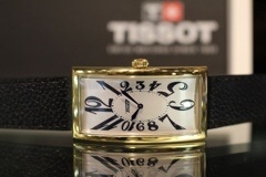 TISSOT(ティソ)
