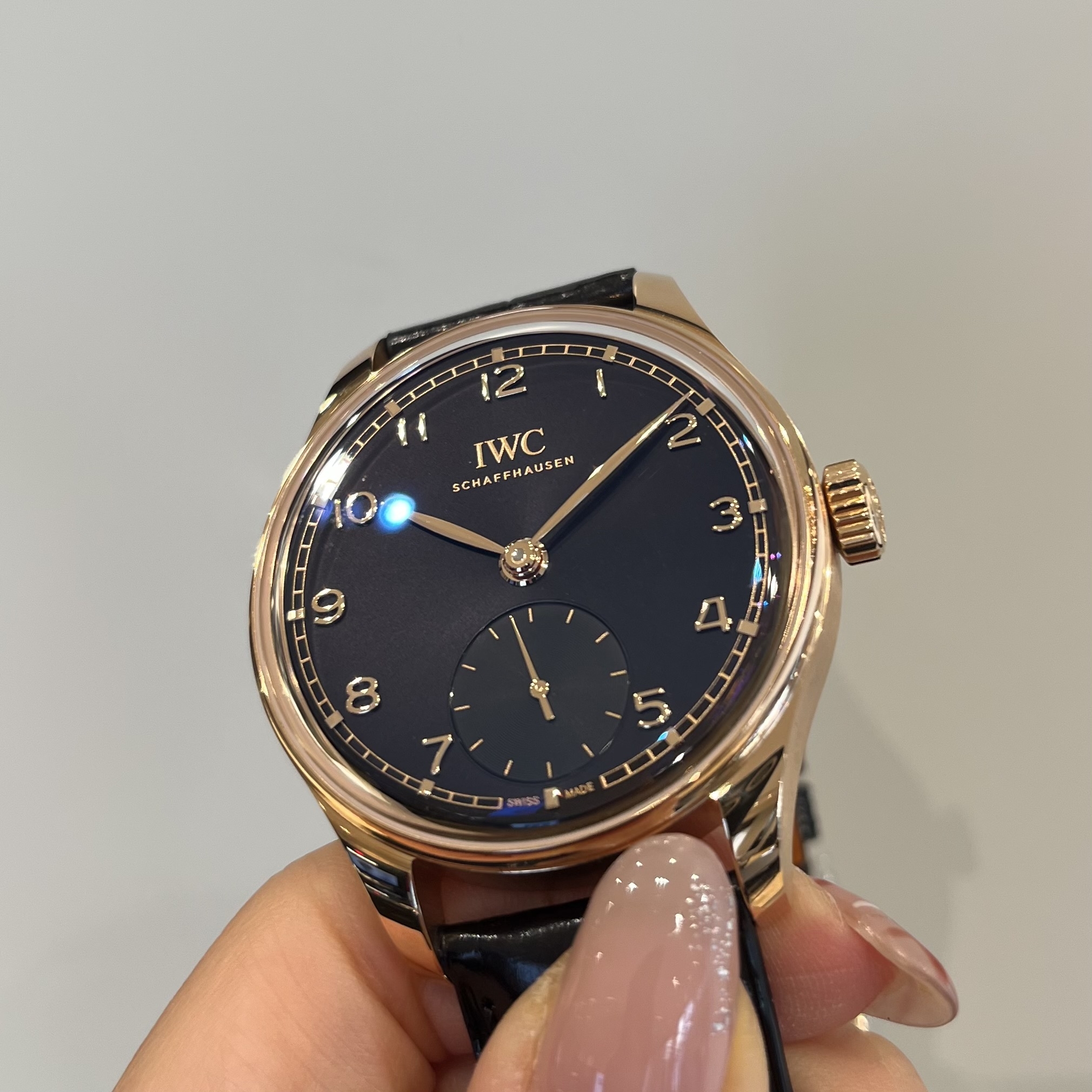 (アイ・ダブリュー・シー)
