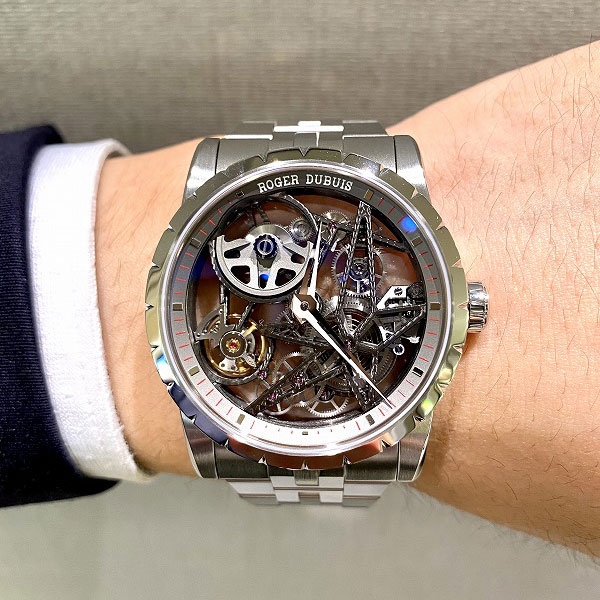 ROGER DUBUIS(ロジェ・デュブイ)
