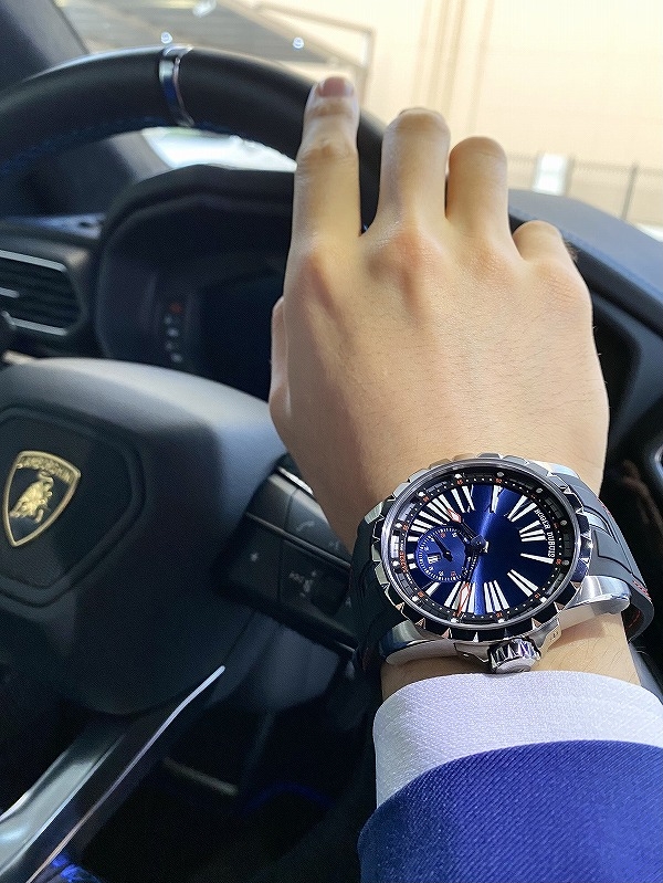 ROGER DUBUIS(ロジェ・デュブイ)
