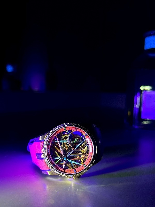 ROGER DUBUIS(ロジェ・デュブイ)
