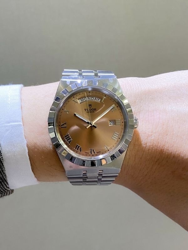 TUDOR(チューダー)
