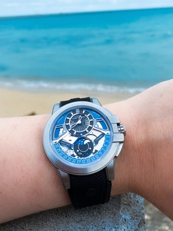 HARRY WINSTON(ハリー・ウィンストン)
