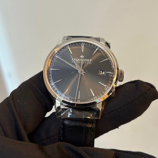 (ペキニエ マニュファクチュール)
