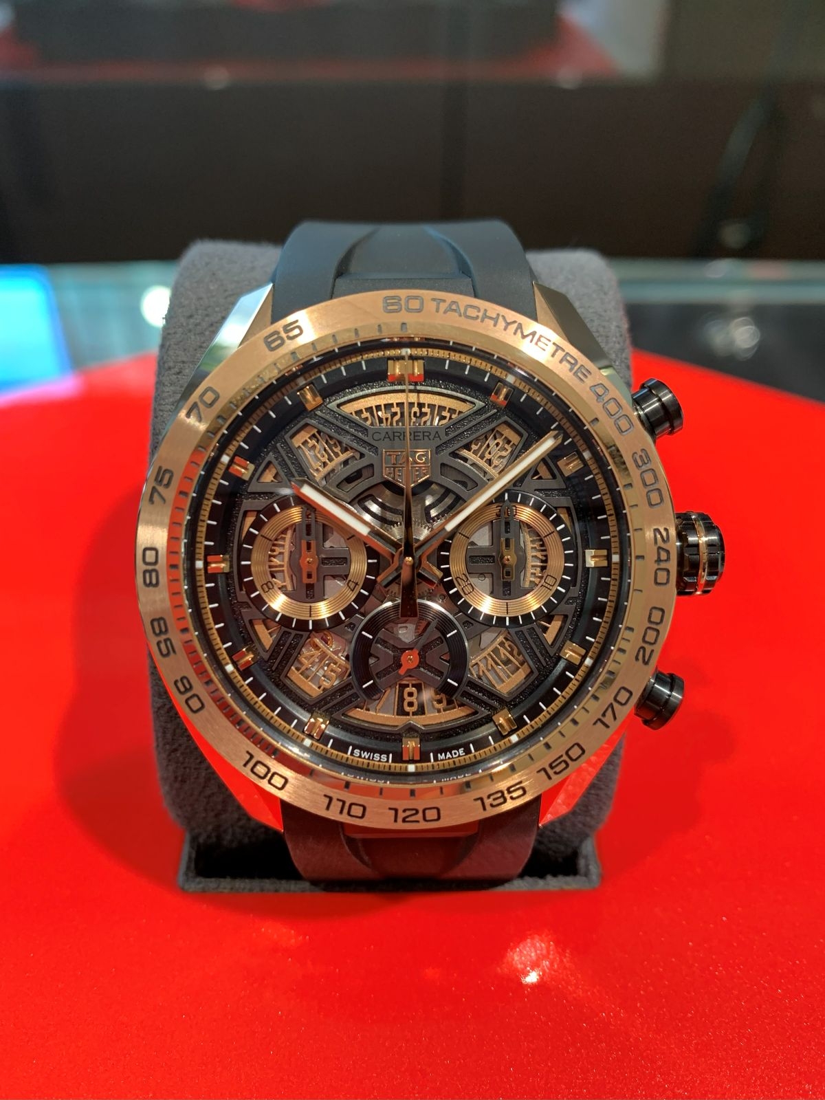 (タグ・ホイヤー)
